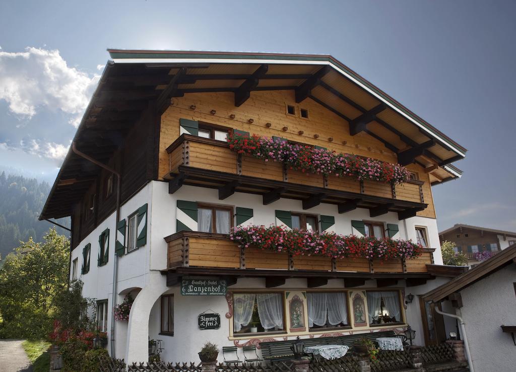 Gasthof Pension Lanzenhof Going am Wilden Kaiser ภายนอก รูปภาพ