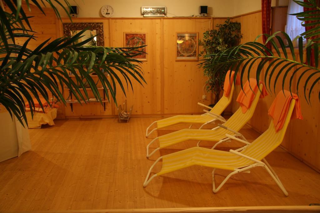 Gasthof Pension Lanzenhof Going am Wilden Kaiser ภายนอก รูปภาพ